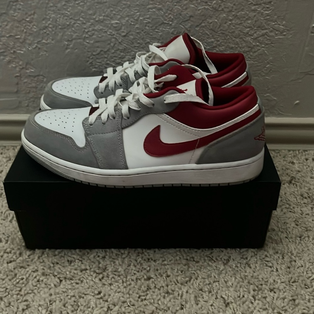 Jordan 1 size 9.5 Men’s, with box